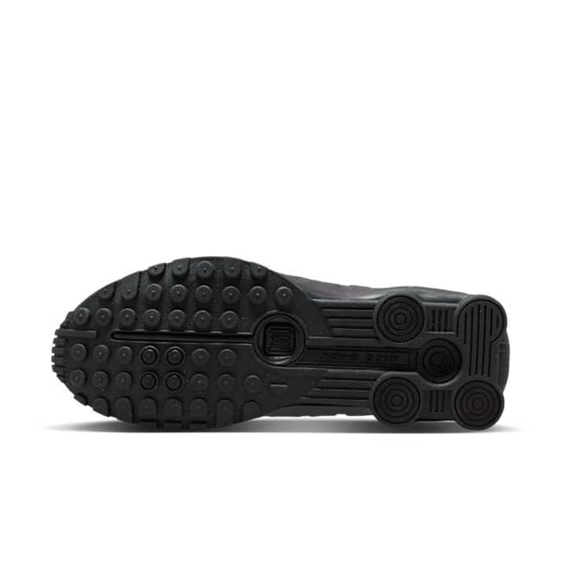 Nike Shox R4 HQ1988-500 02