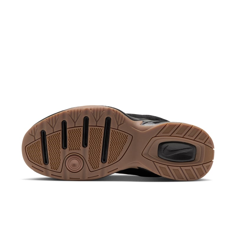 Sneakers Nike Air Monarch SE "Black & Gum" | Uomo | Sportstyle | 02 | SPORTSHOWROOM