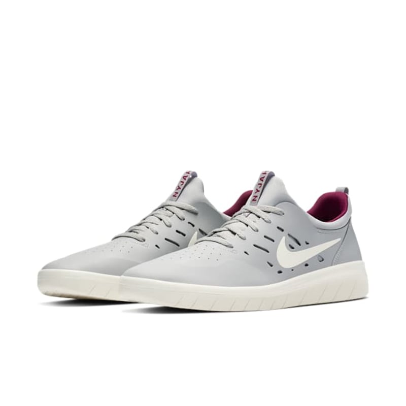 Nike SB Nyjah Free AA4272-004 05
