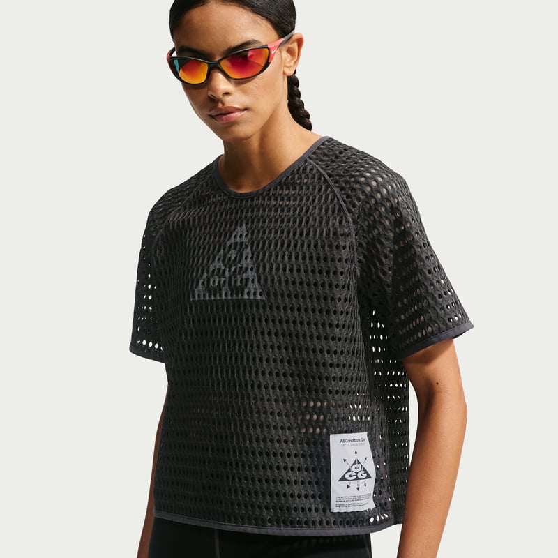 Nike ACG Radical AirFlow Dri-FIT Troja "Anthracite & Cool Grey" | Kvinnor | Utomhus | 01 | SPORTSHOWROOM