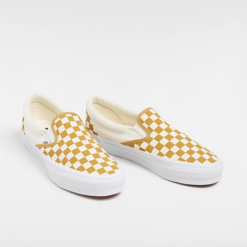 Vans Premium Slip-on 98 VN000CSEBL2 02