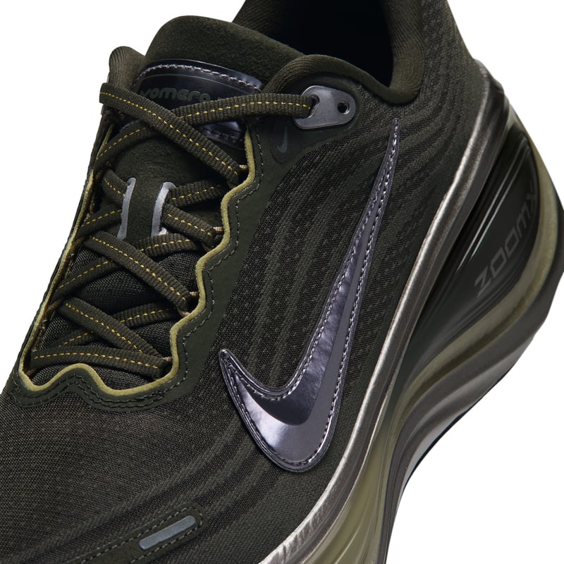 Nike Vomero Plus løpesko "Millennium Pace" | Herre | Løping | 07 | SPORTSHOWROOM