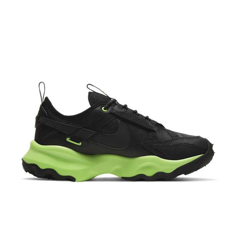 Nike TC 7900 DD9681-001 03