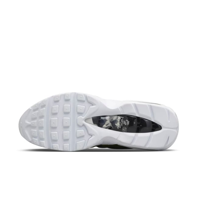 Nike Air Max 95 x Stussy 834668-001 02