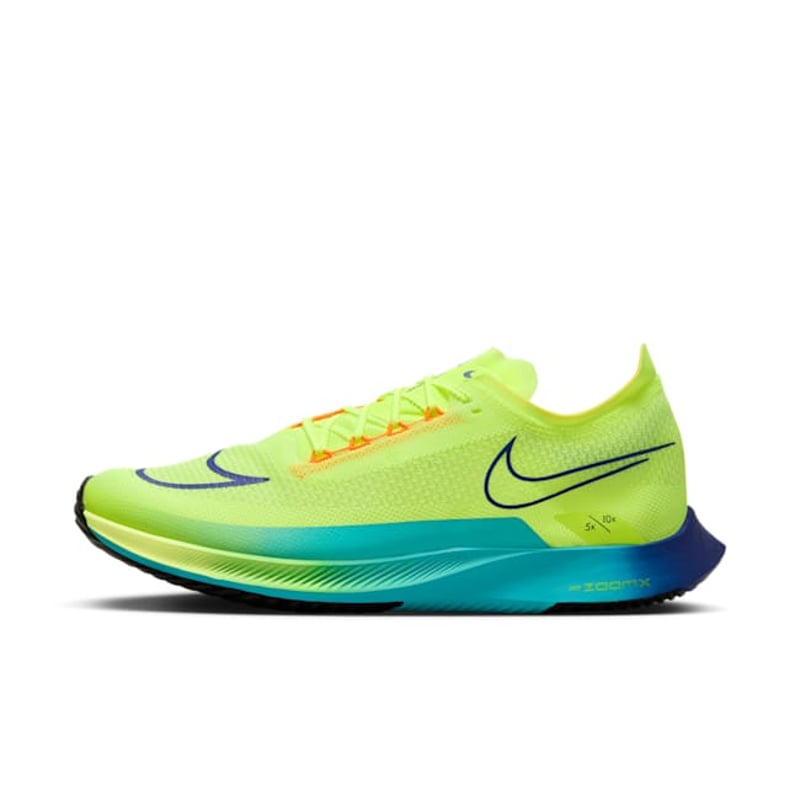 Nike Streakfly DJ6566-700 01