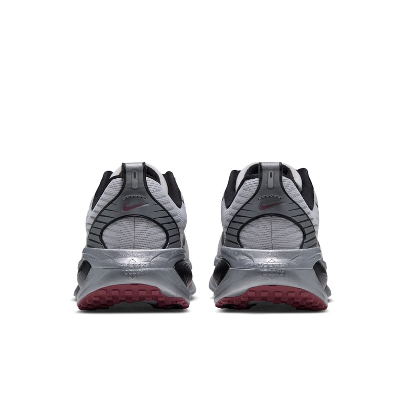 Buty do biegania Nike Vomero 18 "Vast Grey & Pink Smoke" | Kobiety | Bieganie | 06 | SPORTSHOWROOM
