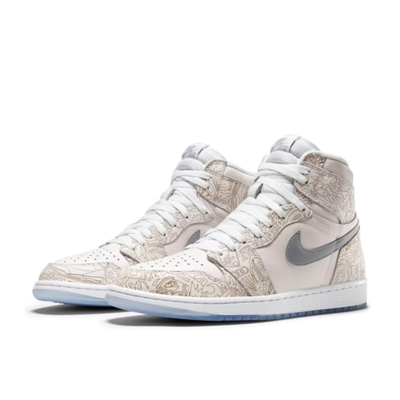 Jordan 1 Retro High OG ‘30th Anniversary’ 705289-100 04