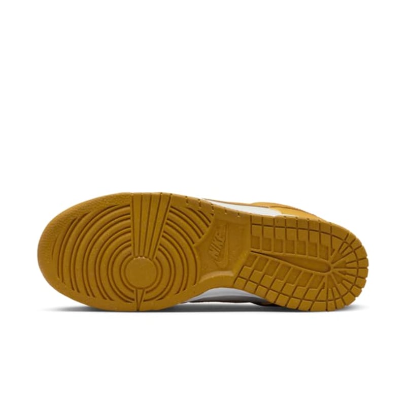 Nike Dunk Low Next Nature DN1431-001 02