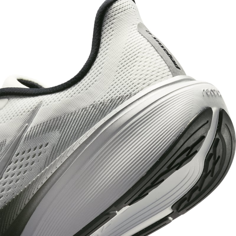 Nike Pegasus 42 runners "Summit White & Photon Dust" | Men | Running | 08 | SPORTSHOWROOM