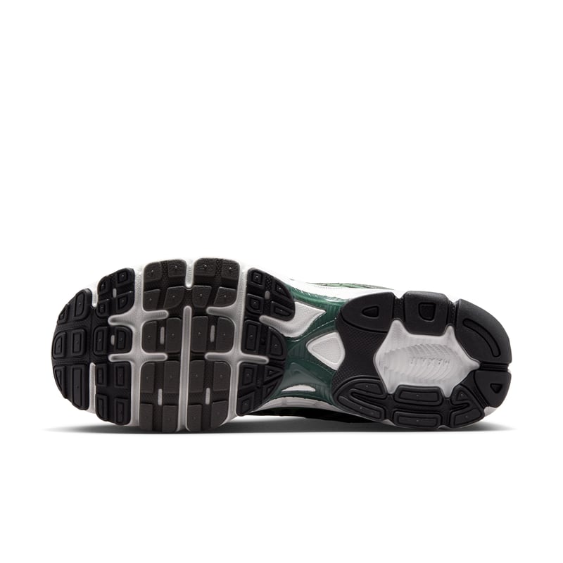 Nike Air Max Moto 2K IO9279-013 02