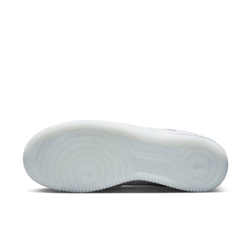Nike Air Force 1 Low Retro FN5924-100 02