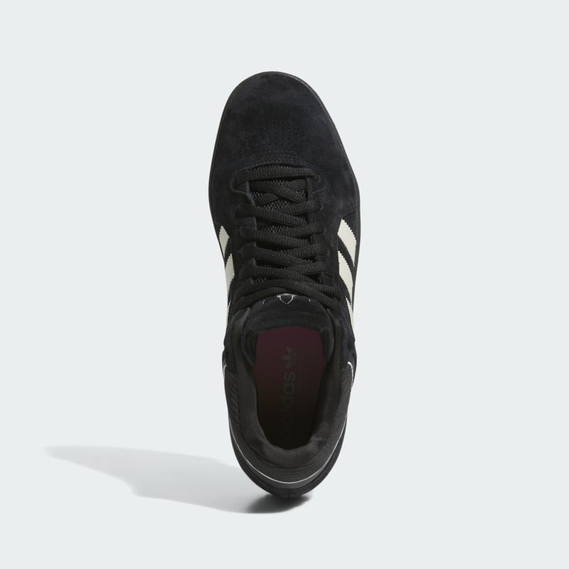 adidas Tyshawn IG4113 02