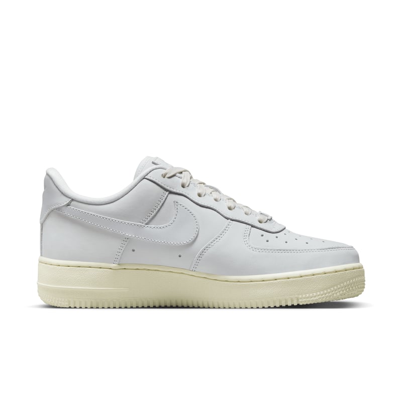 Nike Air Force 1 Premium DR9503-100 03