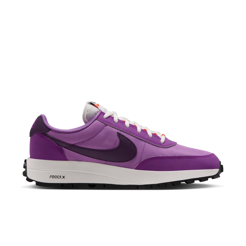 Nike ACG LDV trainers "Monarch Purple & Bold Berry" | Men | SportStyle | 03 | SPORTSHOWROOM