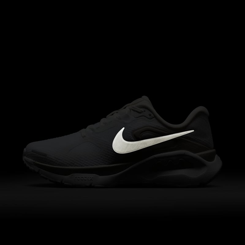 Nike Structure Plus runners "White & Photon Dust" | Women | Running | 09 | SPORTSHOWROOM
