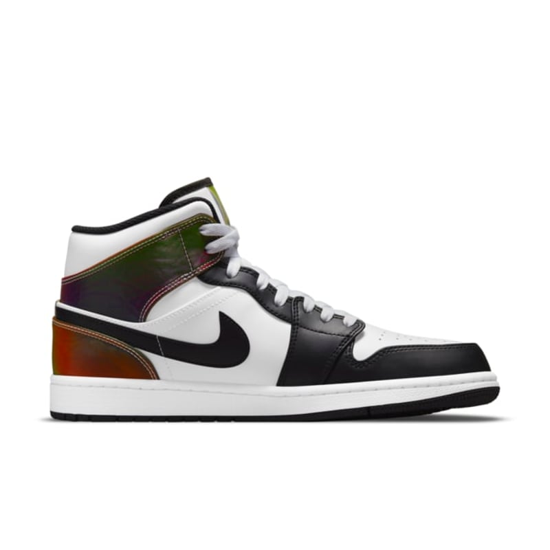 Jordan 1 Mid SE DM7802-100 03