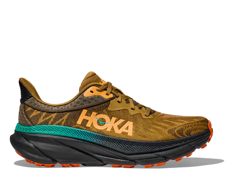 HOKA Challenger 8 