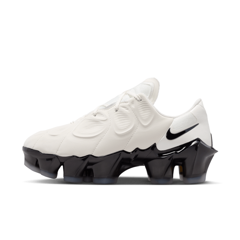 Sapatilhas Nike First Sight Mirage "Sail & Black" | Mulher | Estilo desportivo | 01 | SPORTSHOWROOM