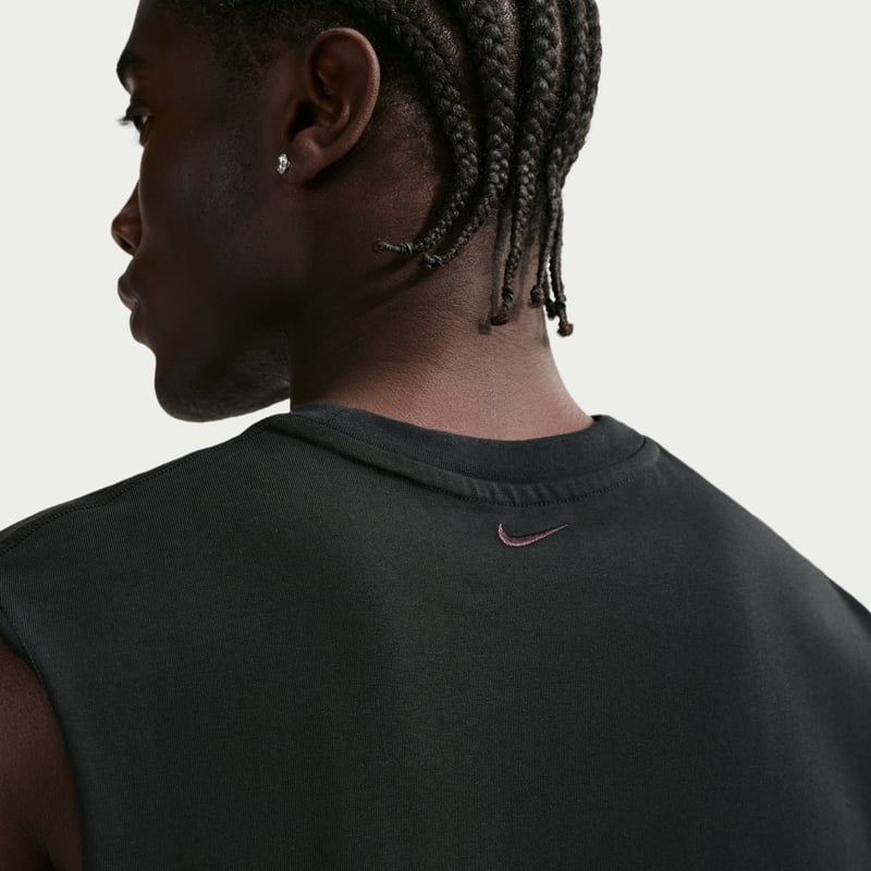 Nike N.A.C. Dri-FIT IF2797-010 02