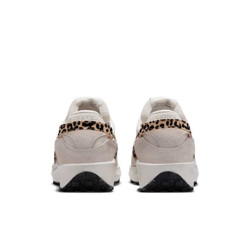 Nike Waffle Debut HF1856-001 06