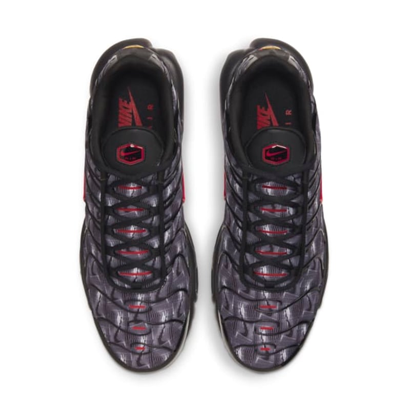 Nike Air Max Plus DJ0638-001 04