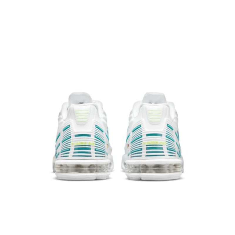 Nike Air Max Plus 3 DM2835-100 06