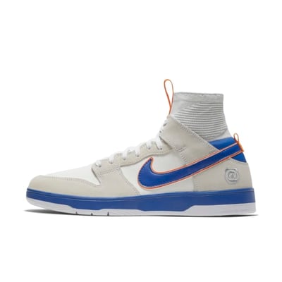Nike SB Zoom Dunk Elite High x MEDICOM TOY 918287-147 01