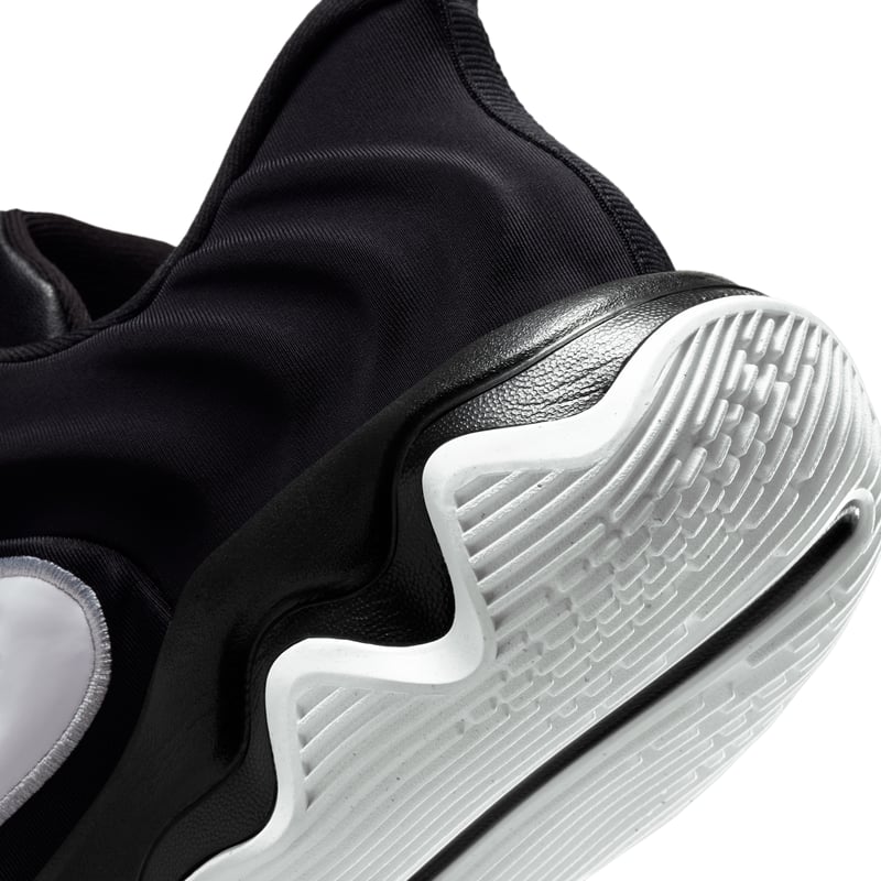 Nike Giannis Immortality 4 FQ3680-006 08