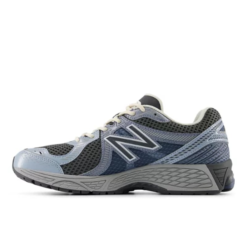 New Balance 860v2 ML860RC2 02