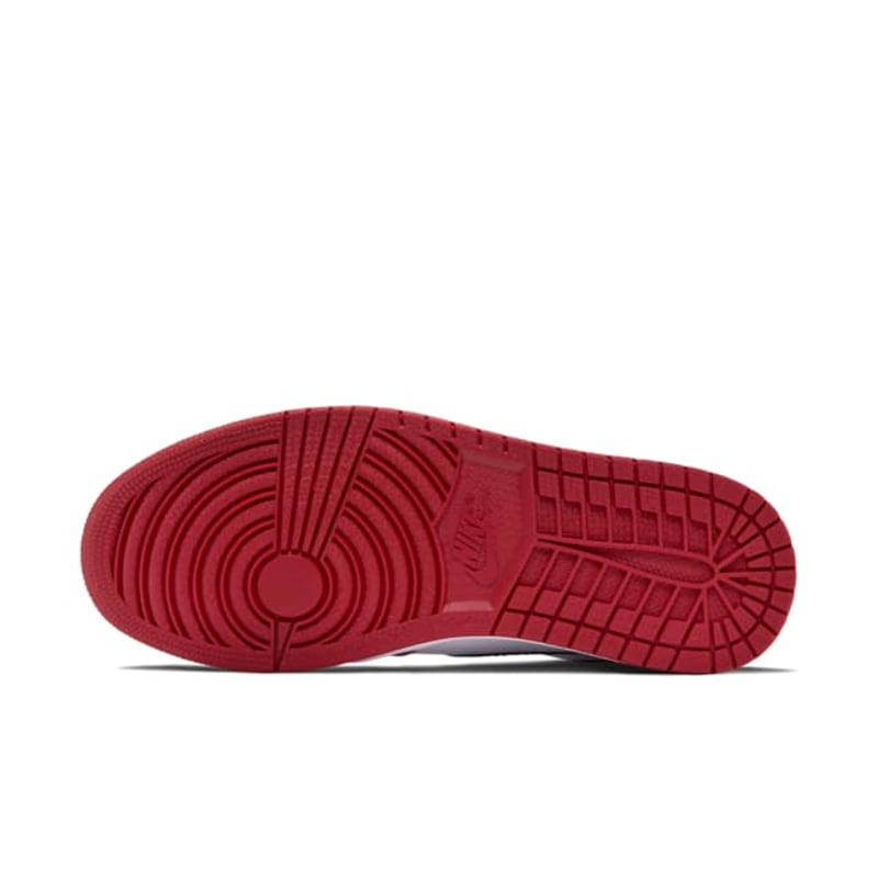Jordan 1 Retro High 555088-101 02