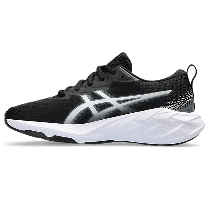 ASICS Novablast 4 1014A317-001 04
