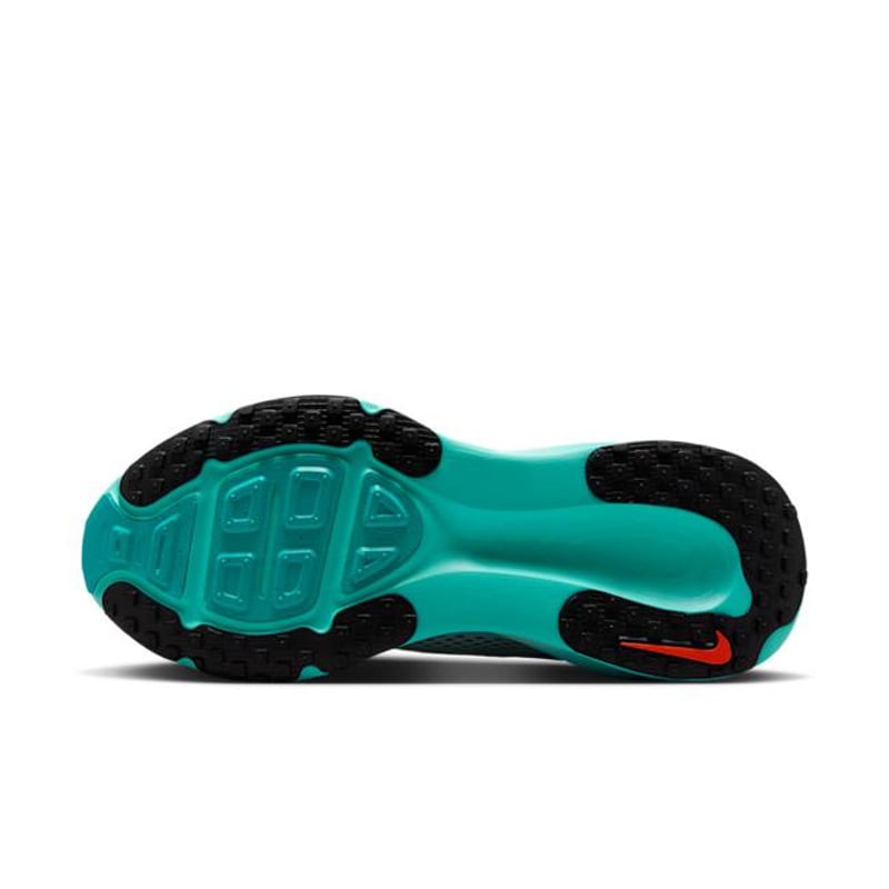 Nike Vomero 18 HM6803-103 02