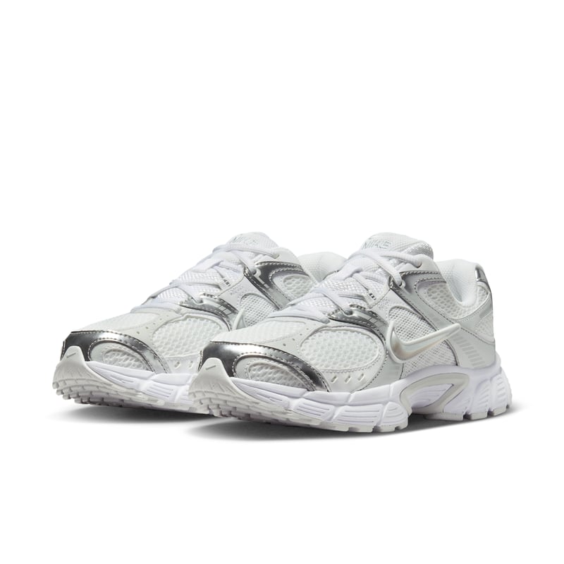 Sneakersy Nike V5 RNR "White & Metallic Platinum" | Kobiety | Sportstyle | 05 | SPORTSHOWROOM