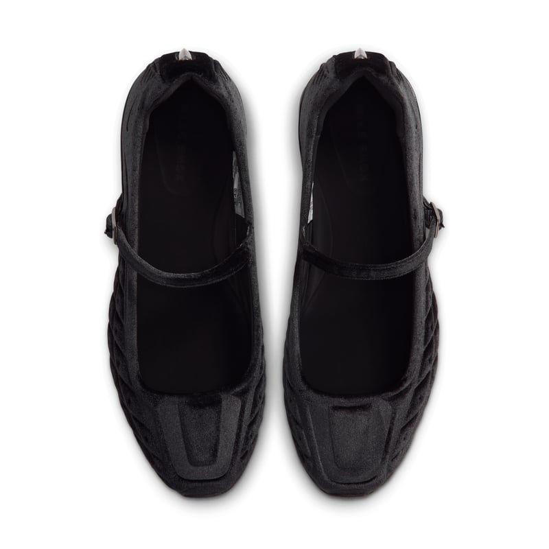 Sneakersy Nike Shox Z Calistra Velvet "Triple Black" | Kobiety | Sportstyle | 04 | SPORTSHOWROOM