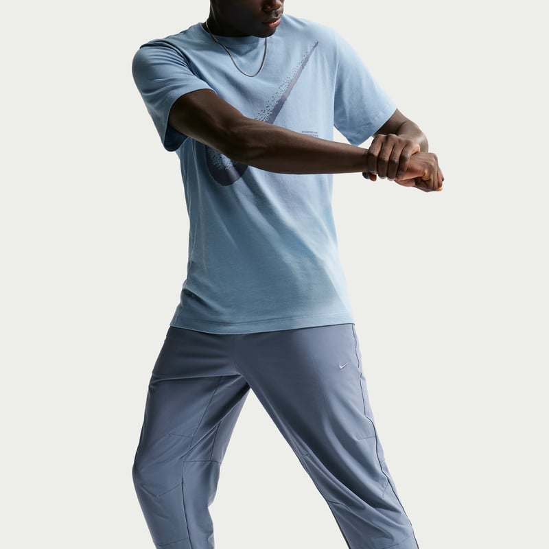 Nike Unlimited Dri-FIT Zip Cuff FB7548-491 04