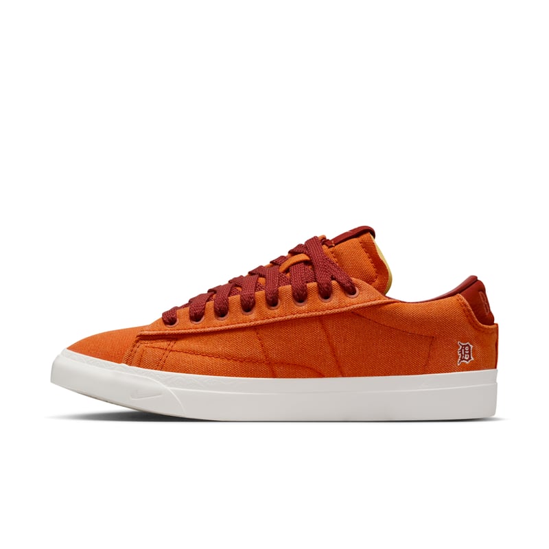Nike Blazer Low x Book ‘Detroit Tigers’ trainers "Campfire Orange & Rugged Orange" | Men | SportStyle | 01 | SPORTSHOWROOM