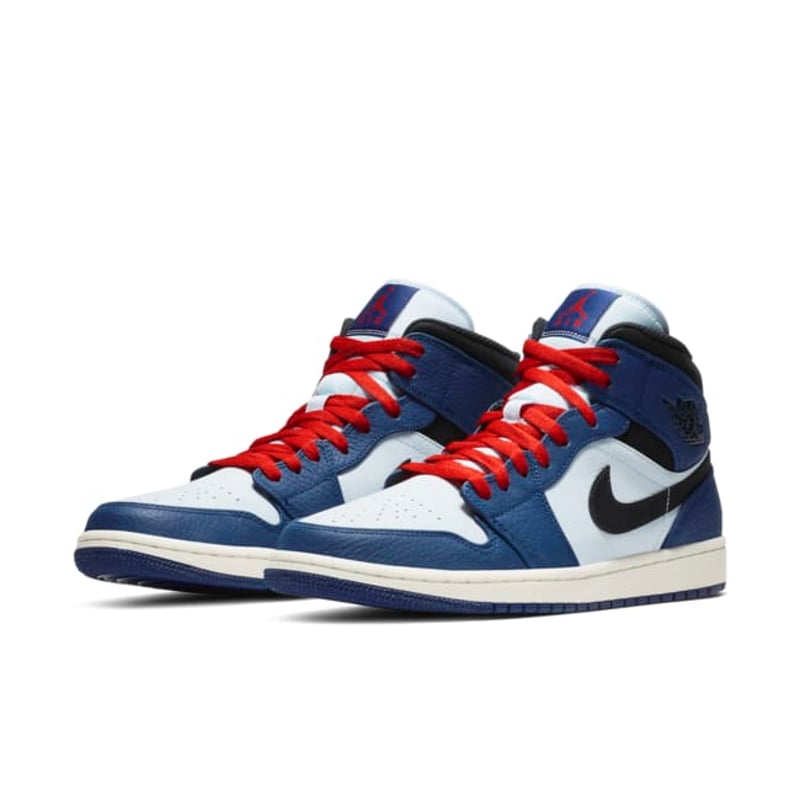 Jordan 1 Retro Mid SE 852542-400 04
