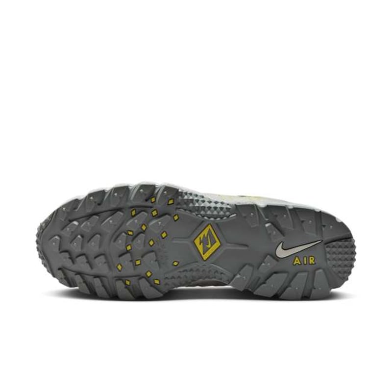 Nike Air Humara FQ2443-001 02