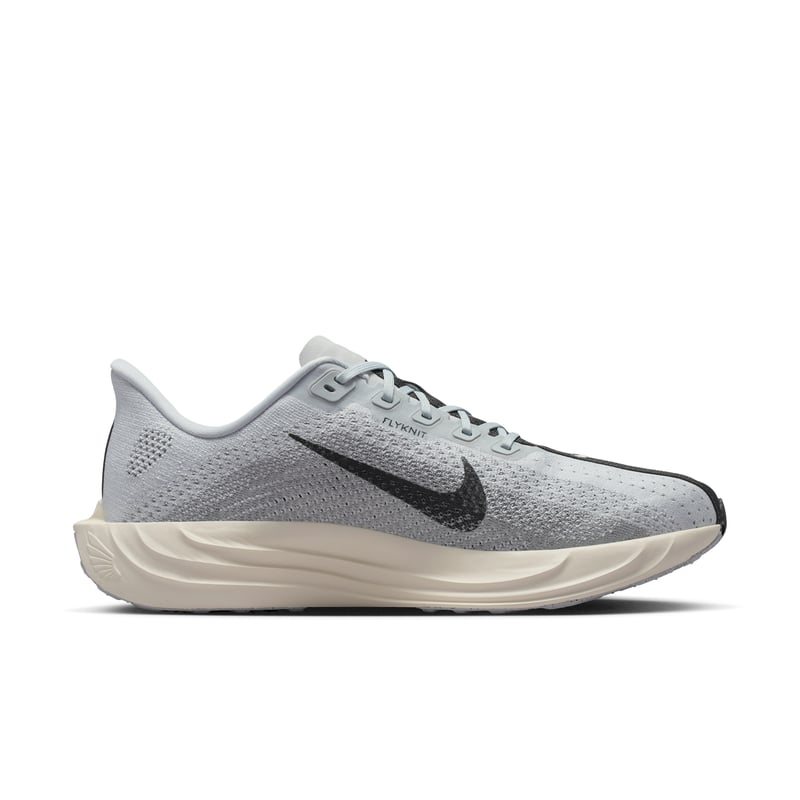 Sapatilhas de running Nike Pegasus Plus "Pure Platinum & Wolf Grey" | Homem | Corrida | 03 | SPORTSHOWROOM