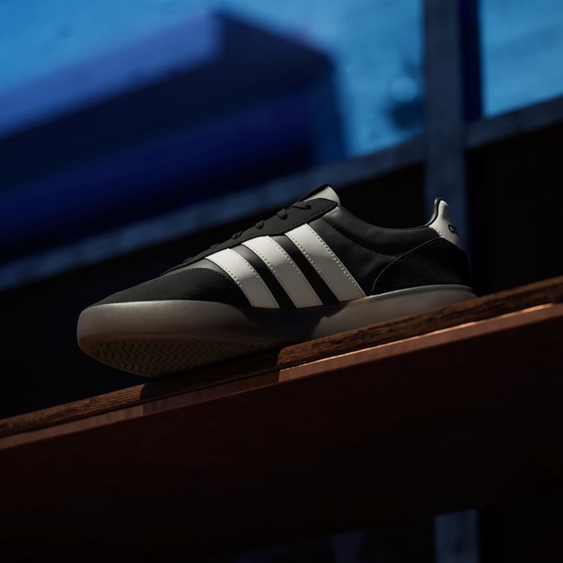 adidas Barreda Decode JR1229 03