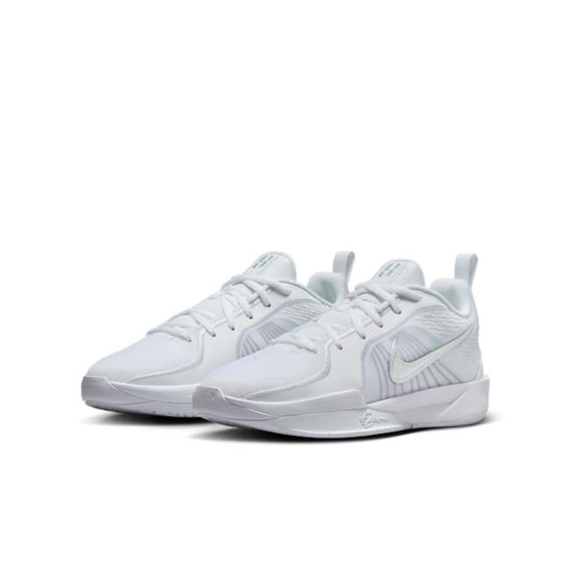 Nike Sabrina 2 FQ7376-100 05