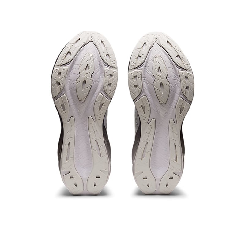 ASICS Novablast 3 Platinum 1012B290-100 07