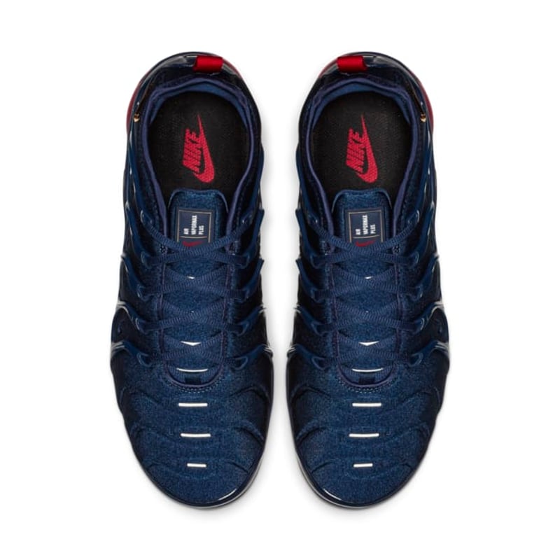 Nike Air VaporMax Plus 924453-405 04