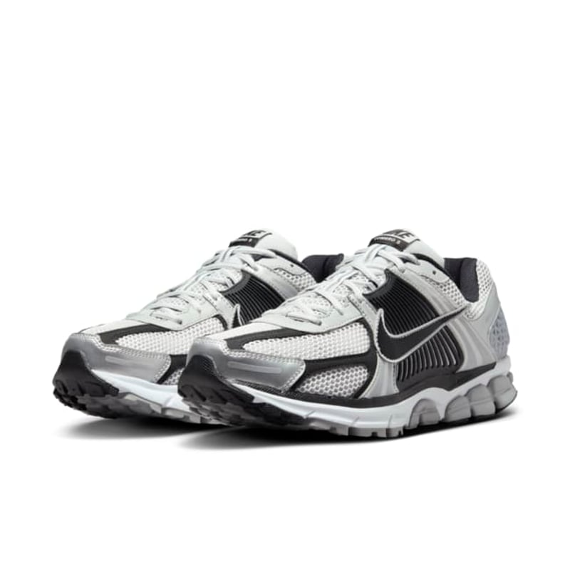 Nike Zoom Vomero 5 FJ4151-004 05