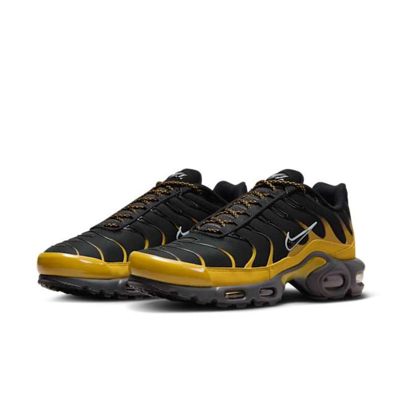 Nike Air Max Plus FB9722-700 05