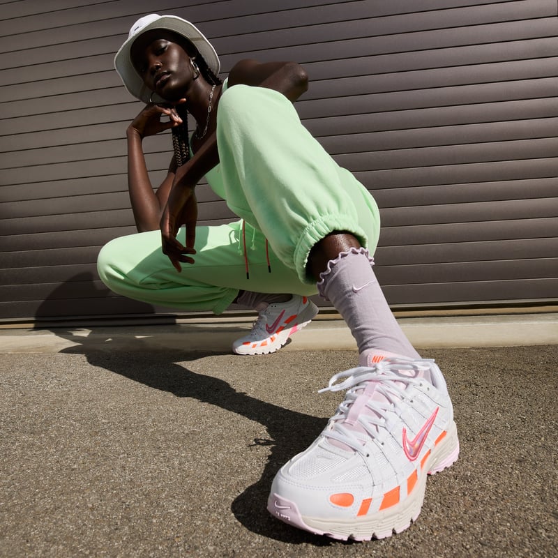 Nike p 6000 se pink hotsell