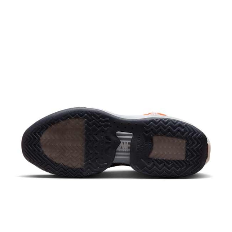 Nike G.T. Jump CZ9907-800 02