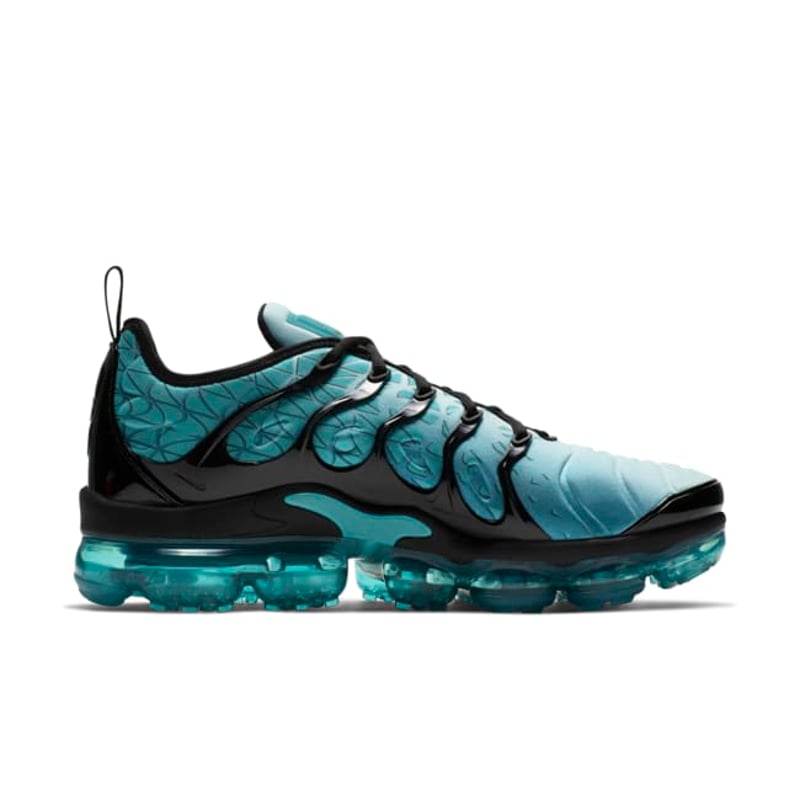 Nike Air VaporMax Plus 924453-301 03