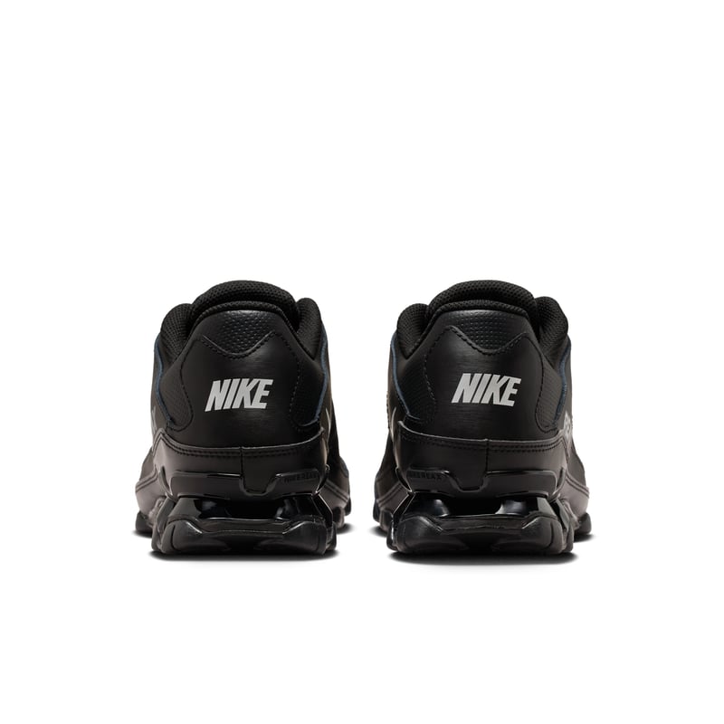 Nike Reax 8 TR IO2400-033 06