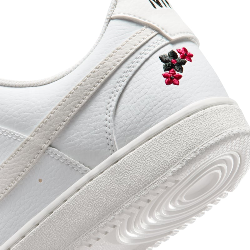 Nike Court Vision Low SE sneakers "Stitched Floral" | Dames | Sportstyle | 08 | SPORTSHOWROOM